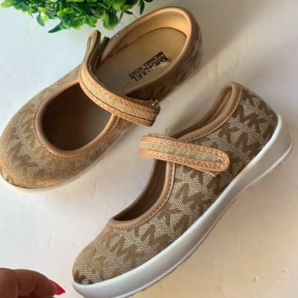 NWOT MICHAEL Michael Kors arial toddler shoes size 10 - Picture 2 of 6